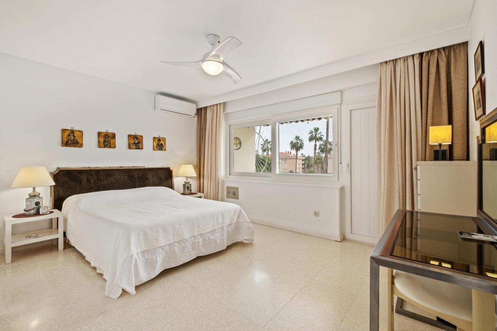 Piso Con 2 Habitaciones, 2 Terrazas Y Piscina Torremolinos Extérieur photo